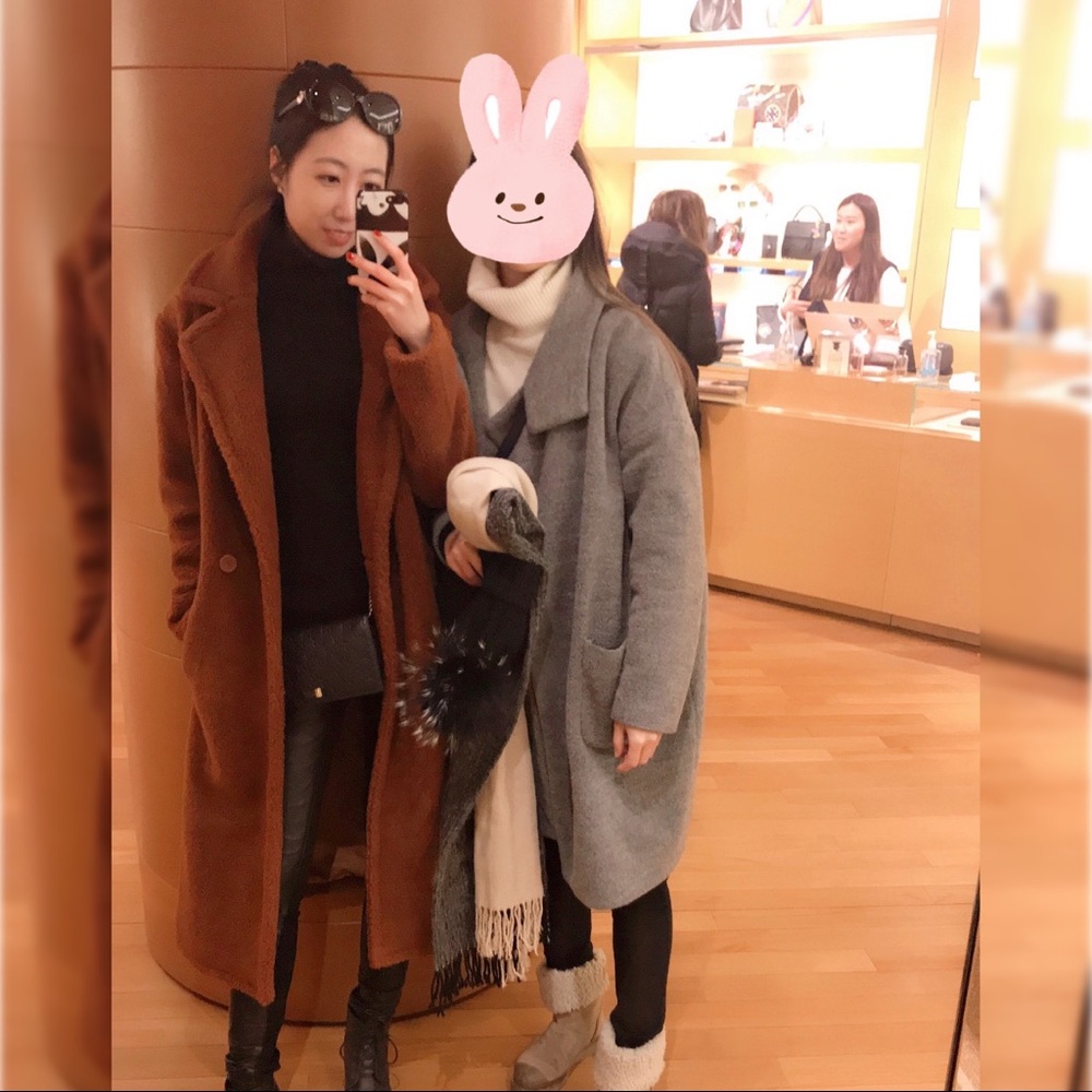 **SOLD** ✨MAJE Gourson Teddy Coat - Picture 2 of 6